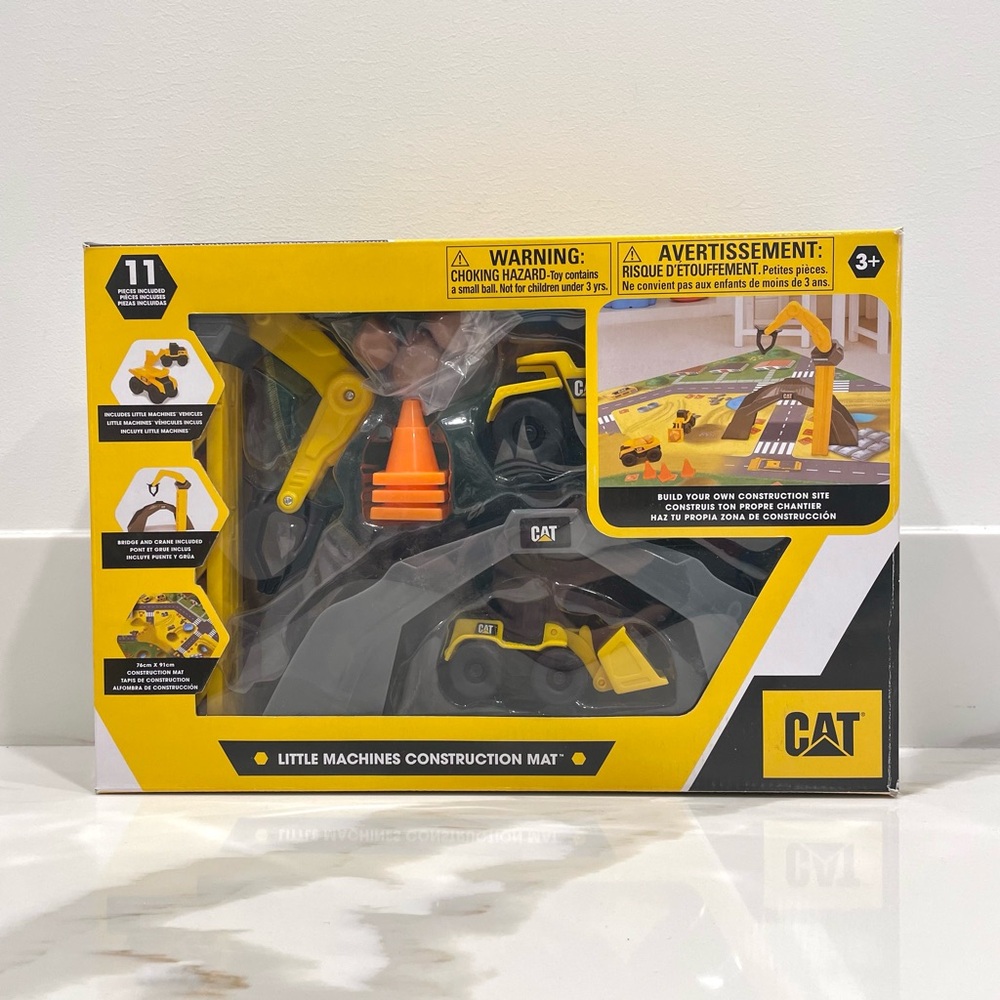 NEW Cat Little Machines Construction Mat